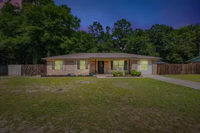 6517 Kennington Circle, Milton, FL 32570 - Photo 1