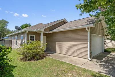 126 Matt Boulevard, Niceville, FL 32578 - Photo 1