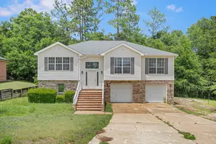 373 Brown Pl, Crestview, FL 32539 - Photo 1