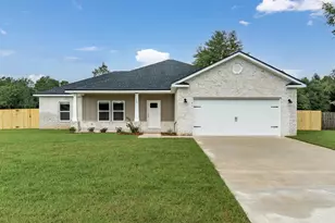 4003 Happy Trails Rd, Crestview, FL 32539 - Photo 1