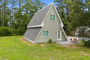 250 Bayou Cir, Freeport, FL 32439 - Photo 1