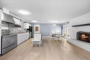 931 Pocahontas Dr, Fort Walton Beach, FL 32547 - Photo 1