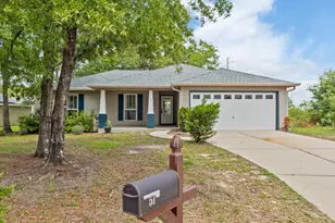 51 Yearling Ct, Defuniak Springs, FL 32433 - Photo 1