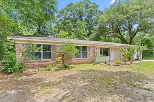 6476 Oakcrest Rd, Milton, FL 32570 - Photo 1