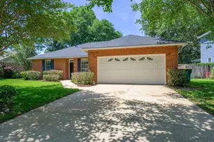 4321 Hidden Lakes Dr, Niceville, FL 32578 - Photo 1