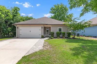 101 Owen Street, Niceville, FL 32578 - Photo 1