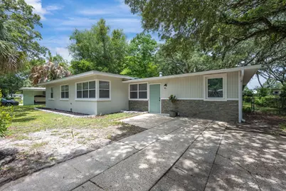 203 Hawthorne Circle, Fort Walton Beach, FL 32547 - Photo 1