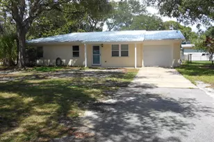 48 Berwick Cir, Shalimar, FL 32579 - Photo 1