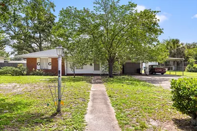 19 Stewart Circle, Fort Walton Beach, FL 32547 - Photo 1