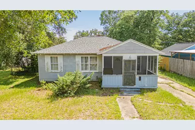125 SE Kalash Road SE, Pensacola, FL 32507 - Photo 1