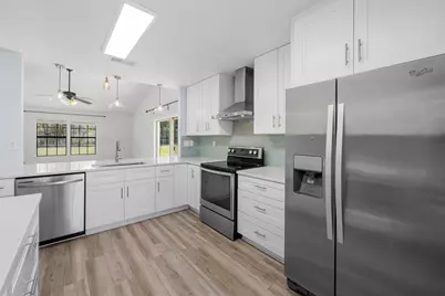 1033 Boulevard De La Parisienne, Mary Esther, FL 32569 - Photo 1