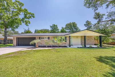 622 NE Merioneth Drive NE, Fort Walton Beach, FL 32547 - Photo 1