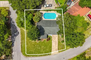 245 NW Bayou Woods Dr NW, Fort Walton Beach, FL 32548 - Photo 1