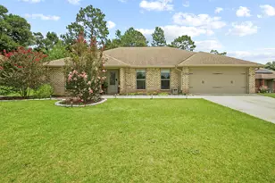 300 Cassady Ln, Crestview, FL 32539 - Photo 1