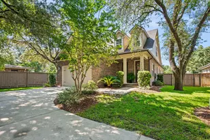 1958 Hattie Mae Ln, Niceville, FL 32578 - Photo 1