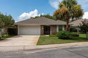 907 Lajolla Ln, Mary Esther, FL 32569 - Photo 1