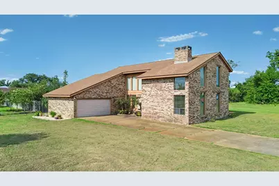 833 W Pierson Drive W, Lynn Haven, FL 32444 - Photo 1