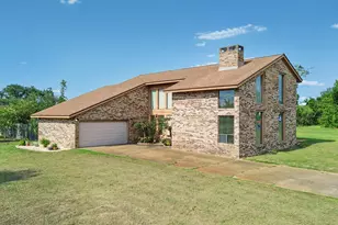 833 W Pierson Dr W, Lynn Haven, FL 32444 - Photo 1