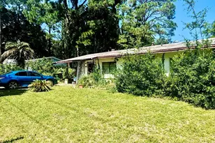 11 NW Wright Parkway NW, Fort Walton Beach, FL 32548 - Photo 1