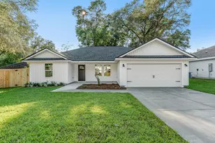 458 Crossland St, Crestview, FL 32539 - Photo 1