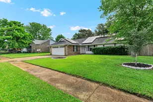 1029 Blvd De La Parisenne, Mary Esther, FL 32569 - Photo 1