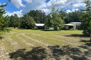 399 McCloud Rd, Freeport, FL 32439 - Photo 1