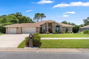 55 Hillcrest Dr, Shalimar, FL 32579 - Photo 1