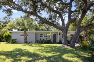 34 NE Iowa Dr NE, Fort Walton Beach, FL 32548 - Photo 1