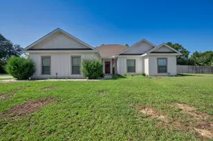 195 Wheat Dr, Crestview, FL 32536 - Photo 1