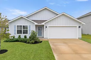 419 Scarborough St, Crestview, FL 32539 - Photo 1