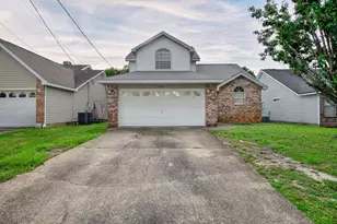 429 Bridgewater Ct, Mary Esther, FL 32569 - Photo 1