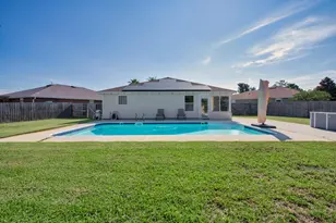 1987 Green Heron Ct, Gulf Breeze, FL 32563 - Photo 1