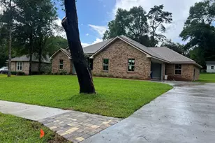 2679 Brodie Ln, Crestview, FL 32536 - Photo 1