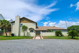 215 Amberjack Dr, Fort Walton Beach, FL 32548 - Photo 1