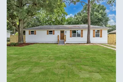 116 NW Moriarty Street NW, Fort Walton Beach, FL 32548 - Photo 1