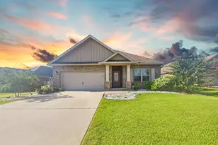 653 Teal St, Crestview, FL 32539 - Photo 1