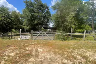 45 Juniper Ave, Defuniak Springs, FL 32433 - Photo 1