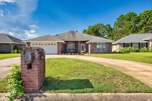 9912 Parker Lake Cir, Navarre, FL 32566 - Photo 1