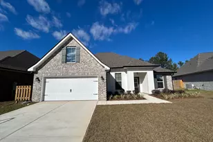 192 E Tweet Street E, Freeport, FL 32439 - Photo 1