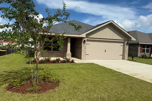 184 Ridgeway Cir, Crestview, FL 32536 - Photo 1