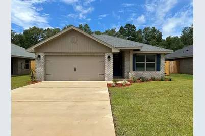 186 Ridgeway Circle, Crestview, FL 32536 - Photo 1