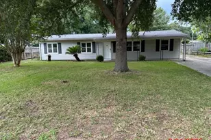 35 NW Maples Street NW, Fort Walton Beach, FL 32548 - Photo 1