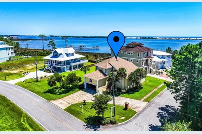 564 Parish Boulevard, Mary Esther, FL 32569 - Photo 1