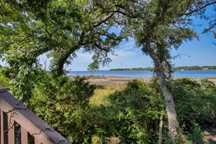 10 Marina Cove Dr, Niceville, FL 32578 - Photo 1