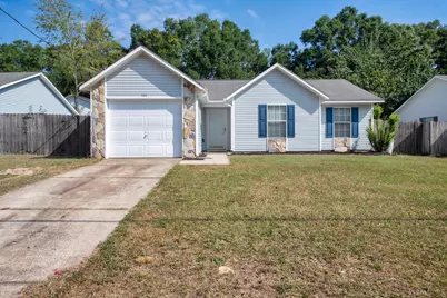 520 E Williams Avenue, Crestview, FL 32539 - Photo 1