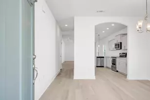 21 Mahogany Dr, Freeport, FL 32439 - Photo 1