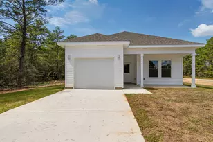 213 Cottage Hill Dr, Defuniak Springs, FL 32433 - Photo 1