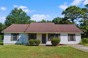 354 John King Rd, Crestview, FL 32539 - Photo 1