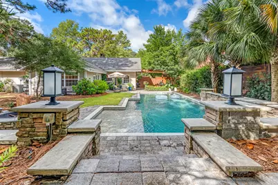 28 Longwood Drive, Shalimar, FL 32579 - Photo 1