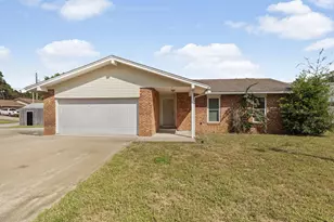 88 Mooring Ln, Shalimar, FL 32579 - Photo 1